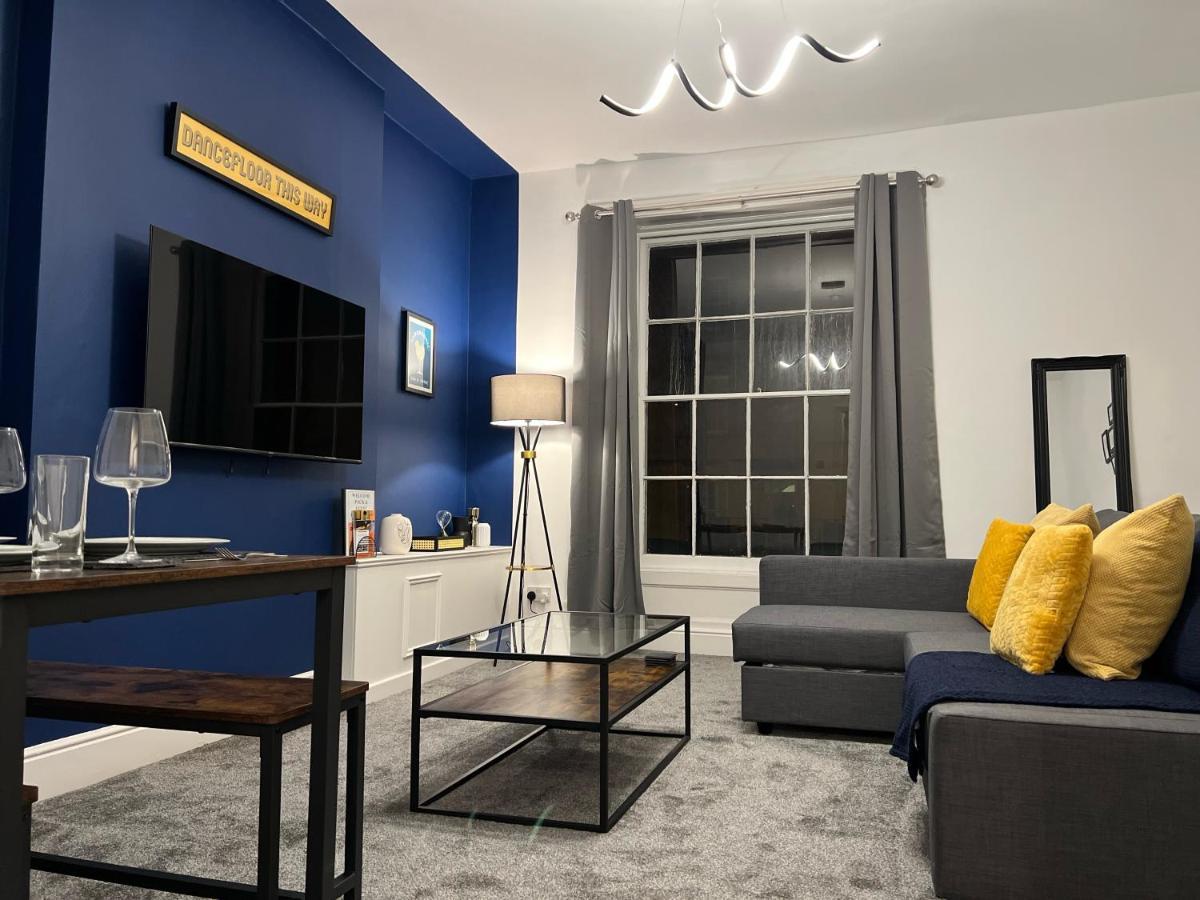 Centralised Meridian Place By Prescott Apartments บริสตอล ภายนอก รูปภาพ