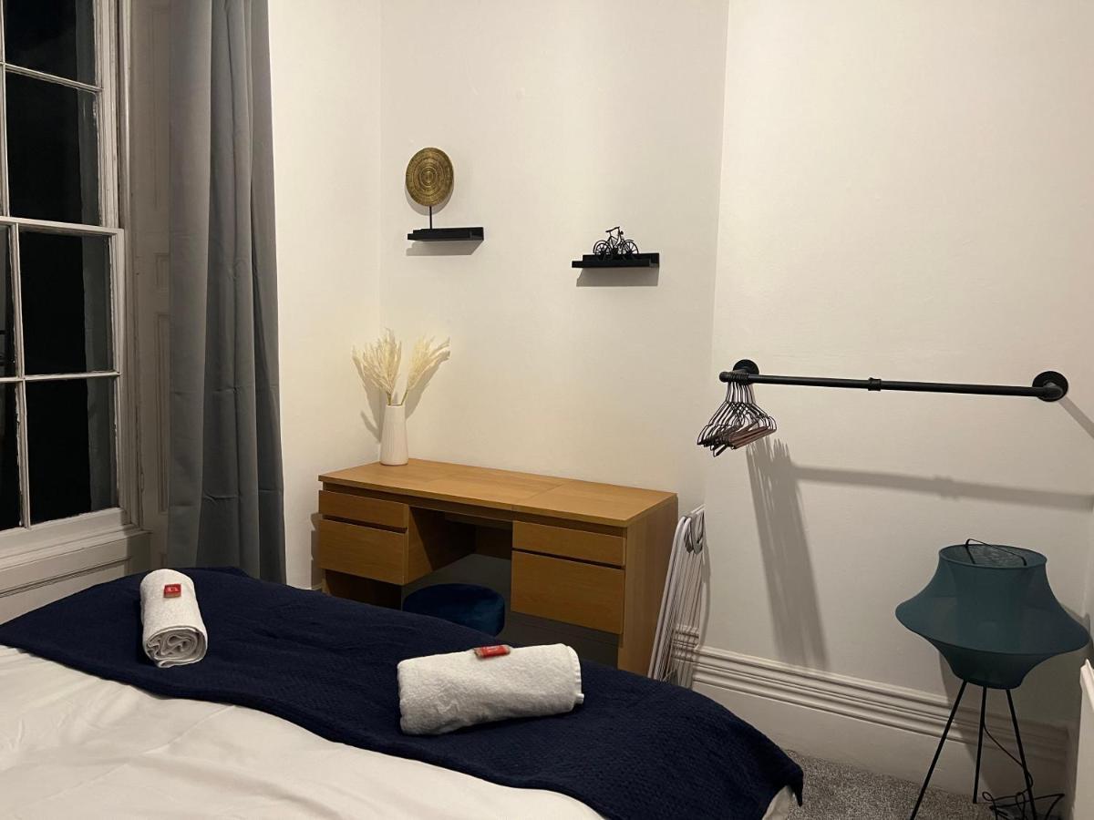 Centralised Meridian Place By Prescott Apartments บริสตอล ภายนอก รูปภาพ